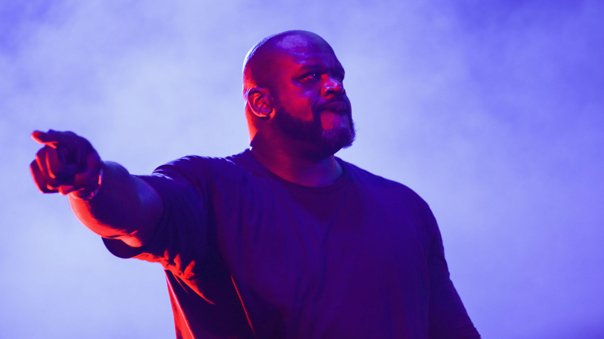 On today’s show: The Pod Squad is in full force this week, as Dustin, Eric, & Devin talk about the latest in professional wrestling. This week, they chop it up about the premiere of Memphis Wrestling, SHAQ wrestling & the Almighty Bobby Lashley + MORE.
