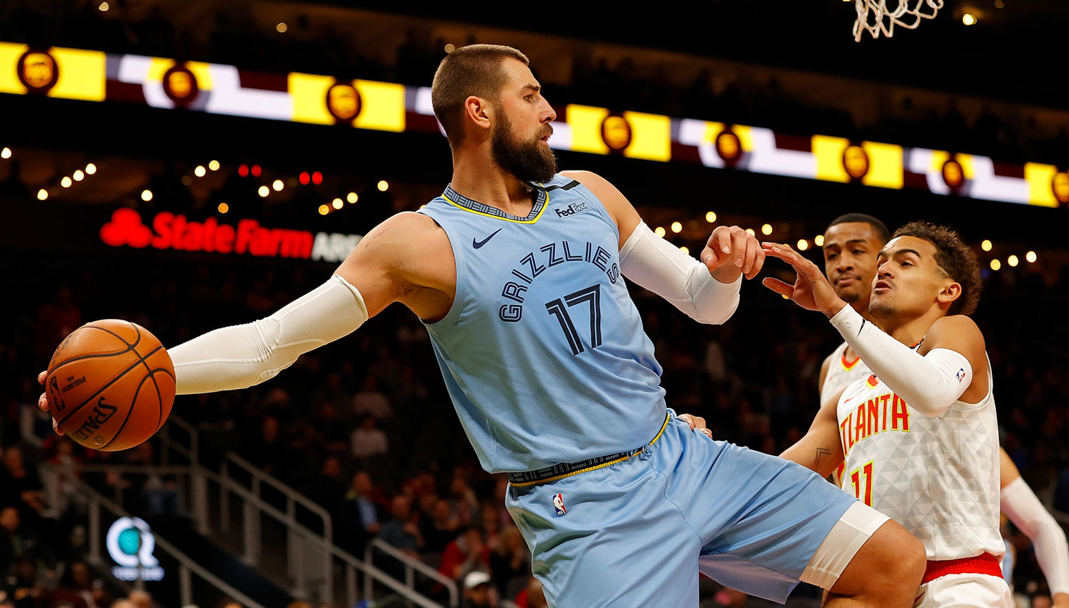 MikeCheck: As chairman of boards, Valanciunas anchors Grizzlies through career’s most prolific stretch
