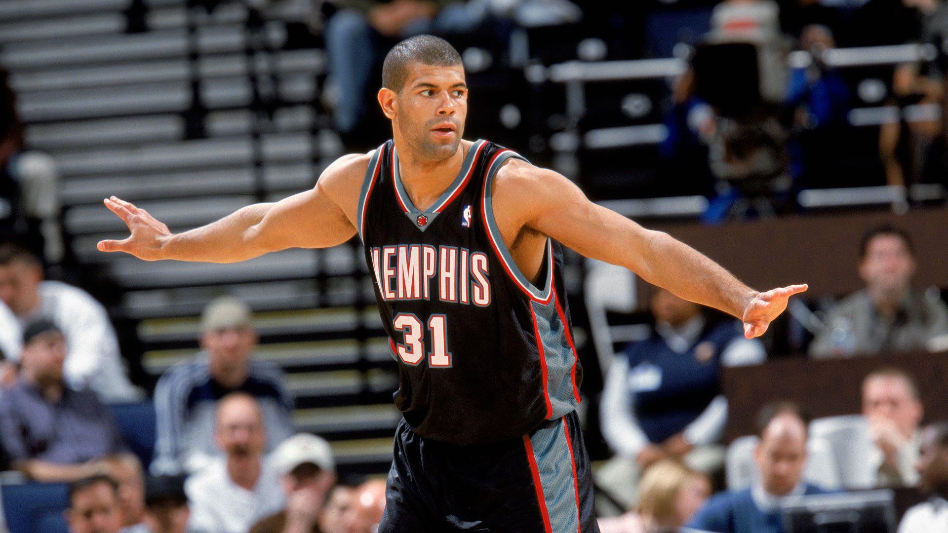 On this episode of Just Grizzlies, Kelcey Wright Johnson is joined by Shane Battier, a two-time NBA champion who played with the Grizzlies from 2001-2006. The duo talk about…
