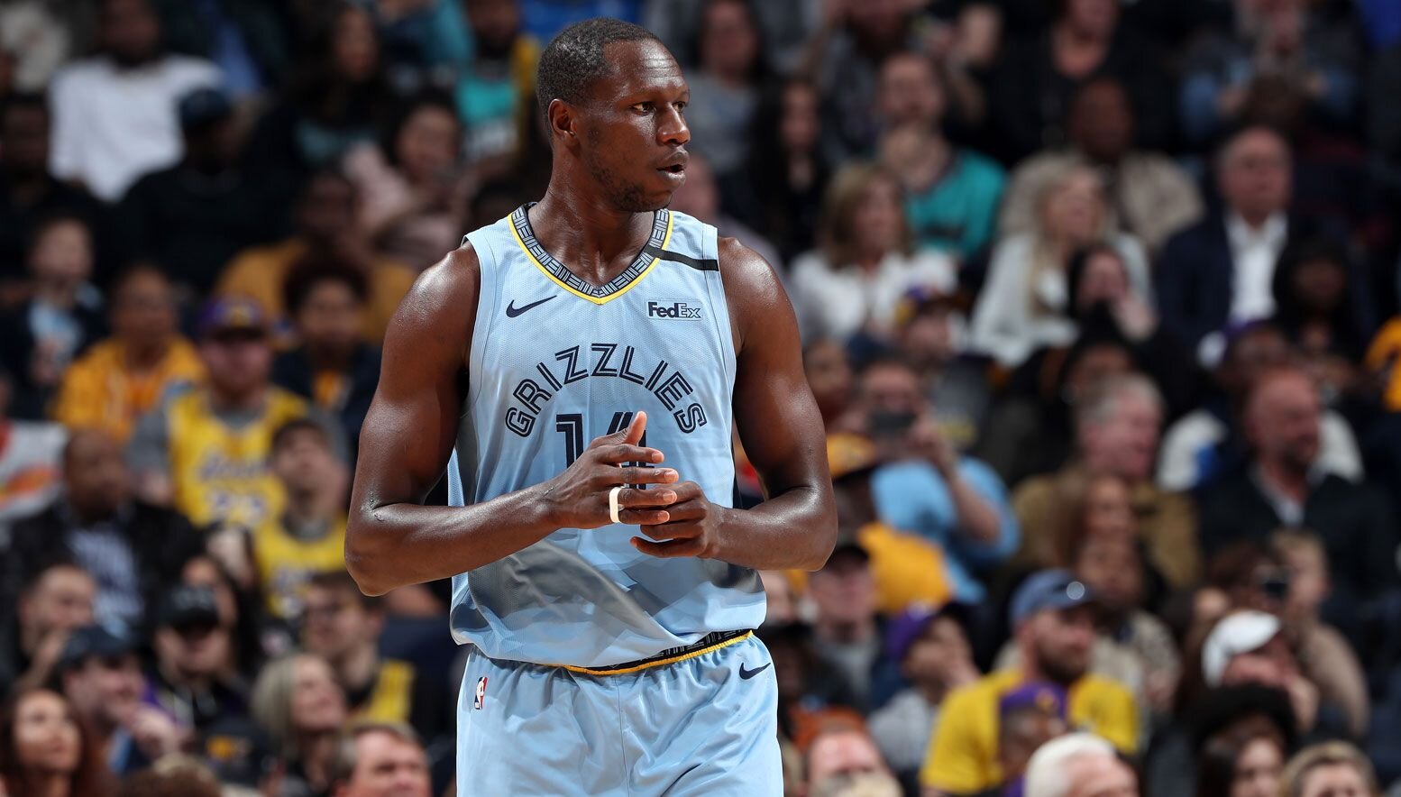 Gorgui Dieng against the Lakers