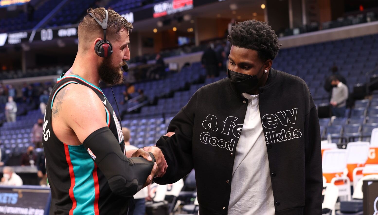 Jaren Jackson Jr. and Jonas Valanciunas