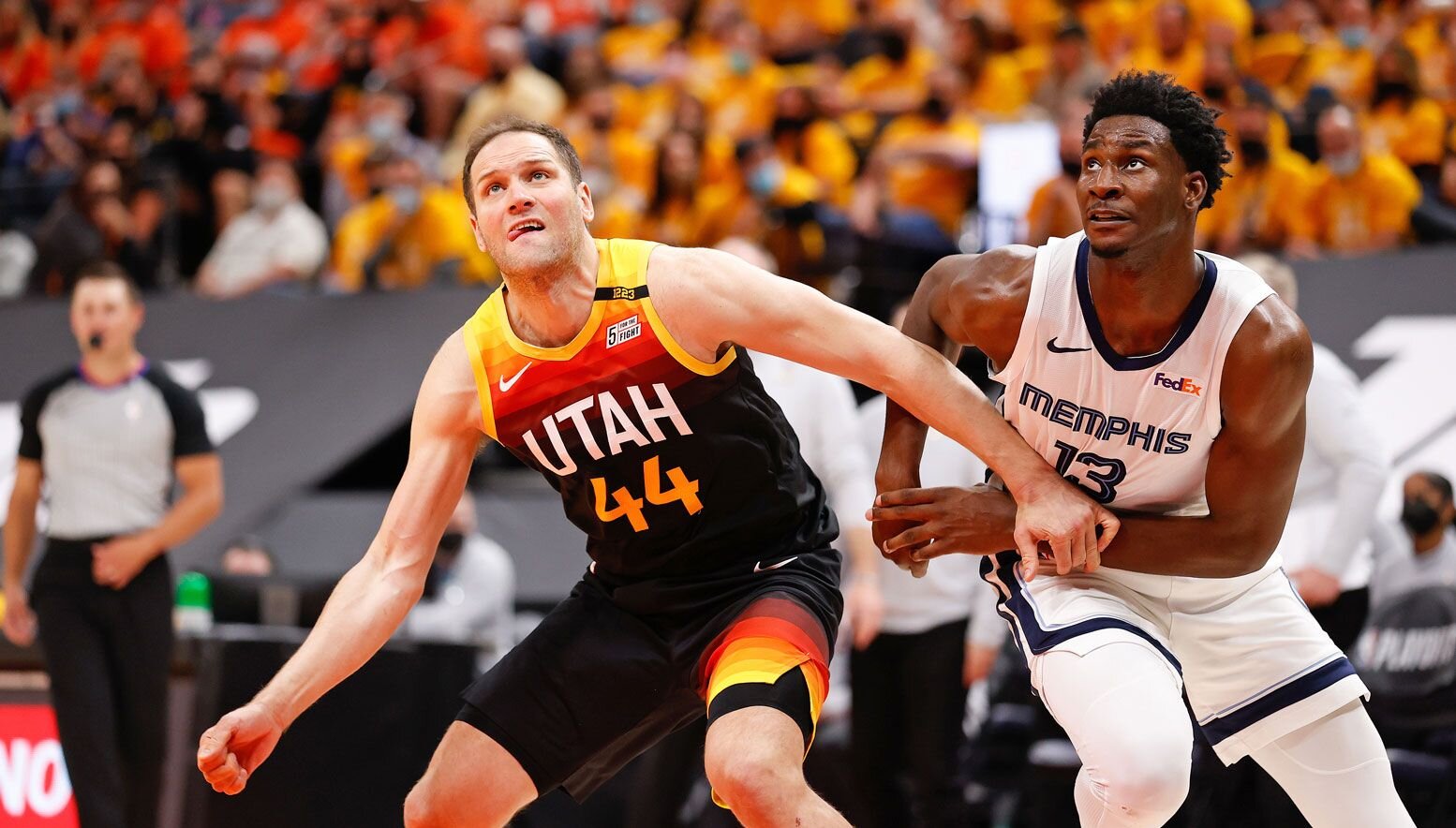 Jaren Jackson Jr. fighting for a rebound