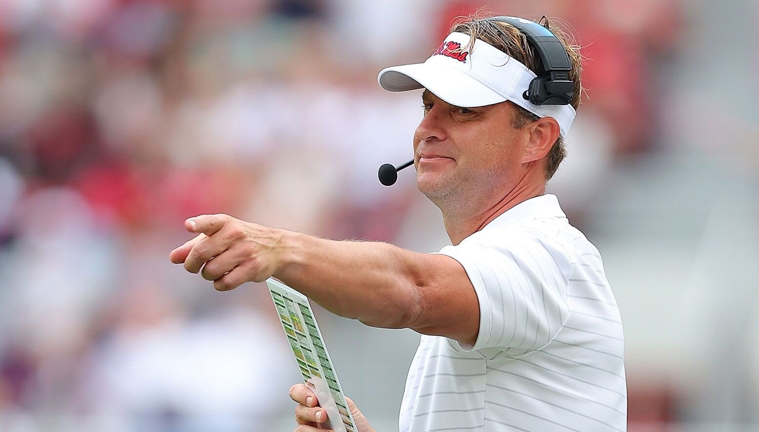 Lane Kiffin pointing