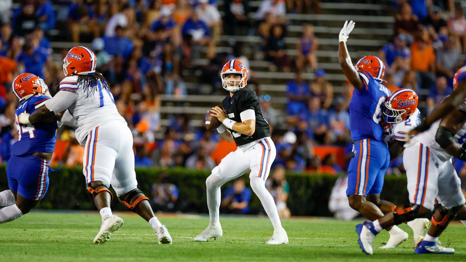 GAINESVILLE, FL - APRIL 13: Florida Gators quarterback Graham Mertz (15) throws a pass during the Florida Gators Orange and Blue Game on April 13, 2023 at Ben Hill Griffin Stadium at Florida Field in Gainesville, Fl. (Photo by David Rosenblum/Icon Sportswire via Getty Images)